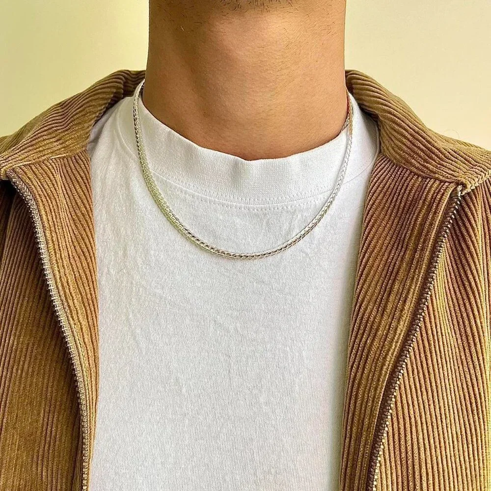 y2k 2000s vintage style silver cuban link chain necklace